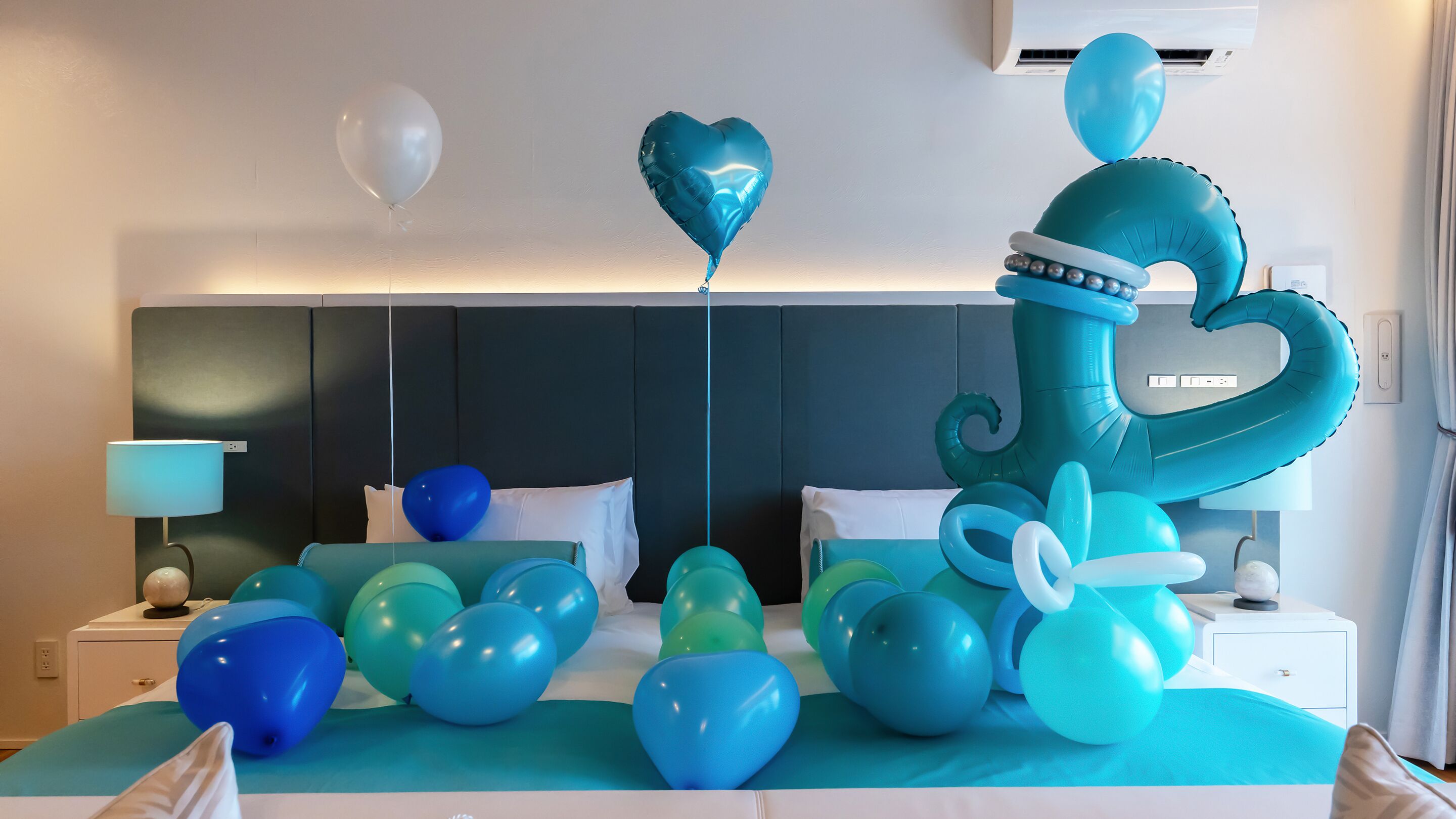 Room service – dining