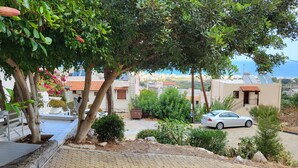 Appartement, 2 chambres, balcon, vue jardin | Parking