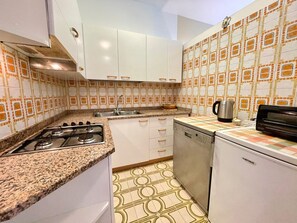 Apartment, 1 Schlafzimmer, Balkon, Meerblick | Innenbereich