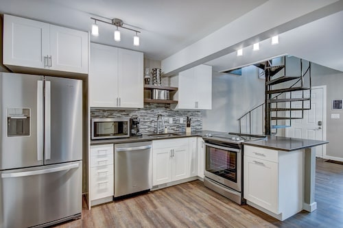 New Listing! A Ridge above the Rest!  New Remodel and High End Upgrades