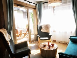 TV - New, pleasant apartment in Les Gets center (Les Gets)