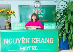 Reception - Nguyen Khang Hotel (Ho Chi Minh City)