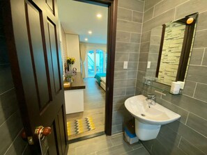 Triple Room - Pho Hoa Boutique Villa (Da Lat)