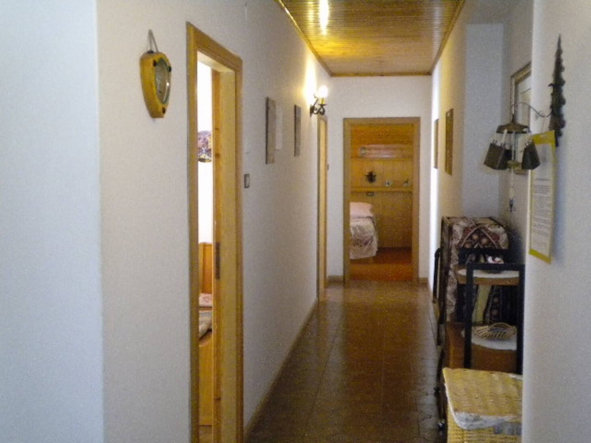 Apartment, 2 Bedrooms, Smoking, Balcony | Hallway