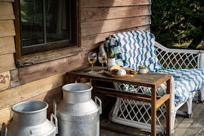 Terrace/patio - Getawayz NSW - Scribbly Gum Cottage - Rustic, Picturesque, Romantic - Kangaroo Valley (Kangaroo Valley)