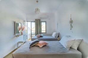 Free WiFi, bed sheets - Anemi Hotel (Hersonissos)