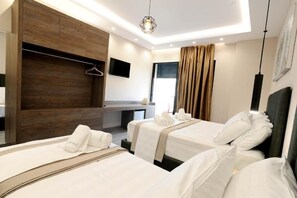 Double Room, Mountain View | Free WiFi - Afrodite Suites (Sarandë)