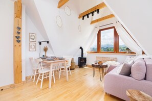 Dining - Słodyczkowy Nowe Bystre Settlement | Mountain View | Family Apartment | Holidays in the Mountains | Balconies (Nowe Bystre)