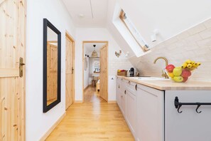 Shower, hair dryer, towels - Słodyczkowy Nowe Bystre Settlement | Mountain View | Family Apartment | Holidays in the Mountains | Balconies (Nowe Bystre)