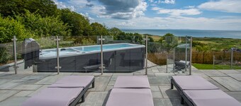 Penally Manor - Luxurious Manor House