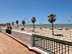 Accommodatie ligt op het strand