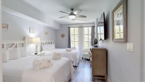 Iron/ironing board, free WiFi, bed sheets - Market Street Inn 434 - Studio with 2 queen beds, close to Baytowne Wharf! (Miramar Beach)