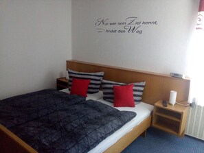 Kamar Double | Wi-Fi gratis dan seprai linen