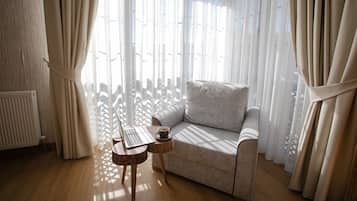 Comfort Double Room | Egyptian cotton sheets, premium bedding, minibar, in-room safe