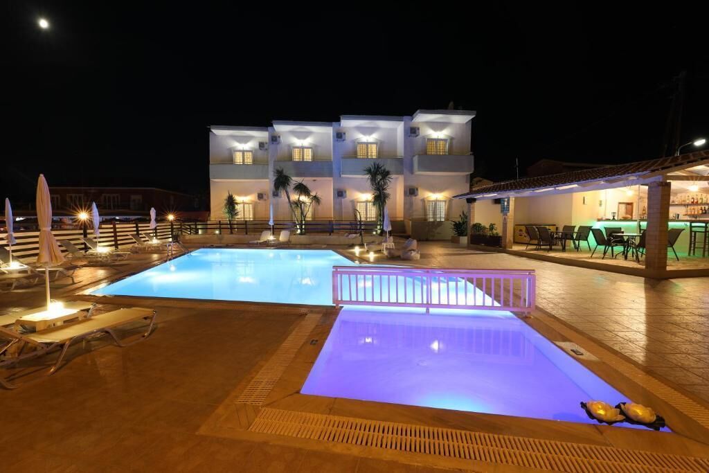 Televisor de pantalla plana de 25 polzades amb canals per satèl·lit 