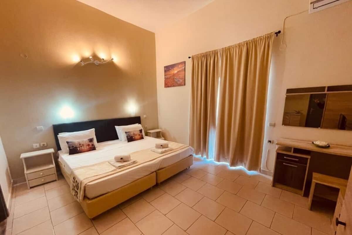 Sábanas de algodón egipcio, ropa de cama de alta calidad y wifi gratis