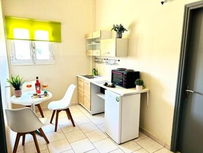 Egyptian cotton sheets, premium bedding, free WiFi, bed sheets - Sidari Vibes (Corfu)