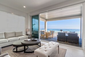 TV - Wait'n on Sundown|Private Beach Access|Private Rooftop Pool & Movie Theatre (Destin)