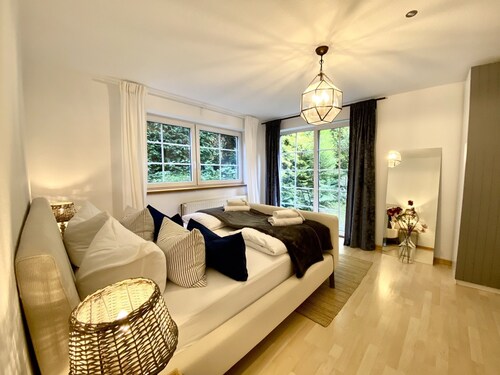 Idyllic city apartment in Hamburg-Marienthal