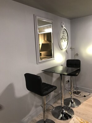 Dining - Clamenti- Canongate (East Kilbride)