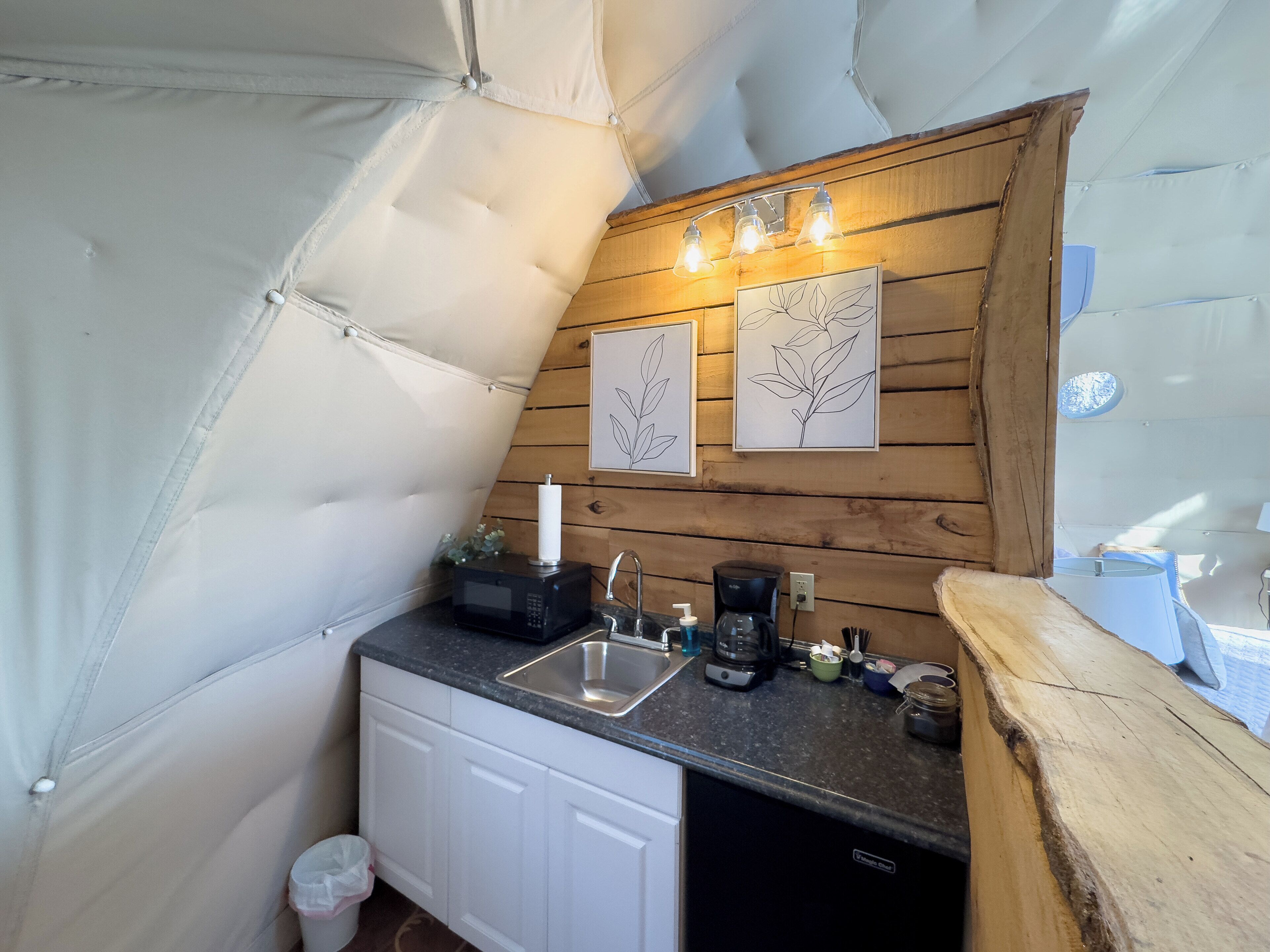 The Chestnut Glamping Dome | Private kitchen