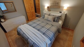 2 chambres, bureau, accès au Wi-Fi (inclus), literie fournie