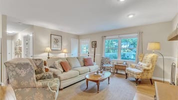 Smart TV, DVD player, books, video library