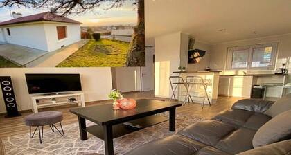 House with a view over the whole city