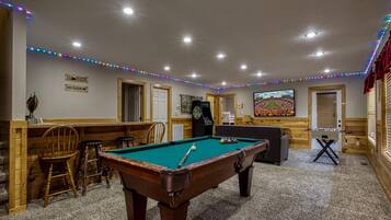 Spielezimmer