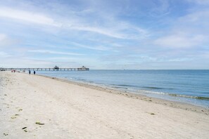 Condo, 2 Bedrooms | Property grounds - Bay to Beach C1 by Coastal Vacation Properties (Fort Myers Beach)