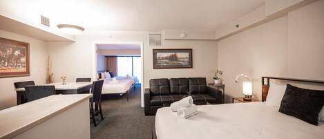 1 bedroom, desk, iron/ironing board, WiFi