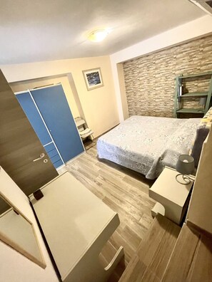 1 Schlafzimmer, Bügeleisen/Bügelbrett, kostenloses WLAN