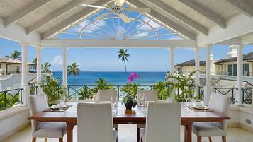 Condo, 2 Bedrooms | Dining