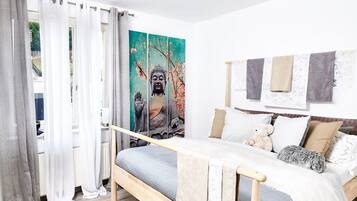 1 habitación, tabla de planchar con plancha, wifi y ropa de cama