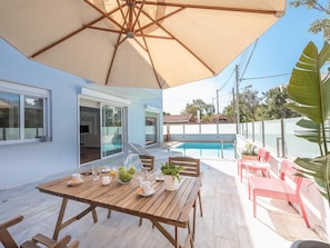 Villa, 4 Schlafzimmer, eigener Pool, Poolblick | Aussenbereich