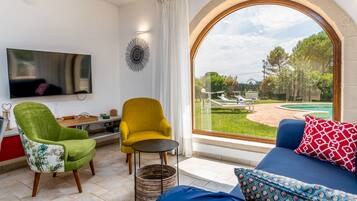 Smart TV, tavolo da calcetto