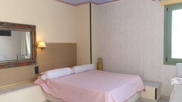 Studio, 1 Bedroom, Balcony, Garden View | 1 bedroom