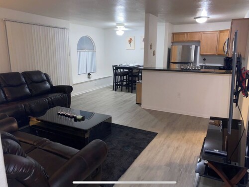 Beautiful 2bed 2bath condo 