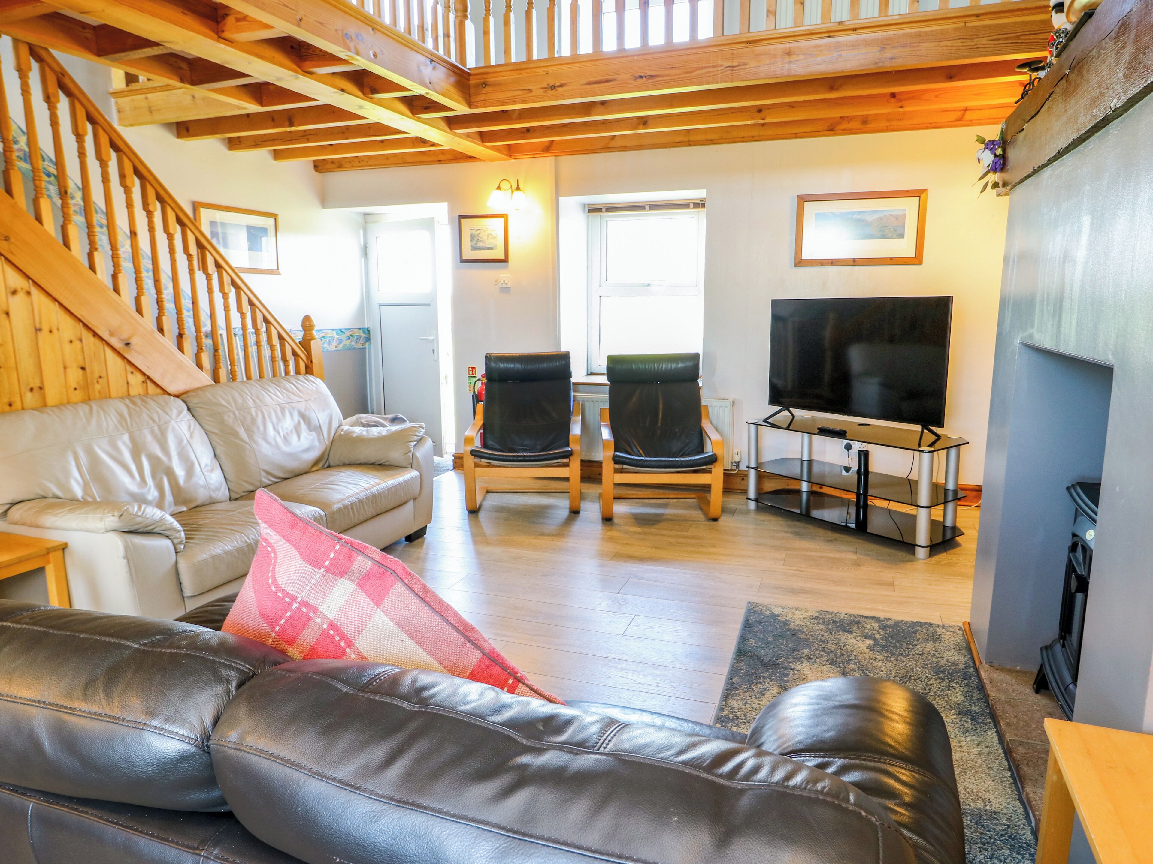 Cottage | Living area