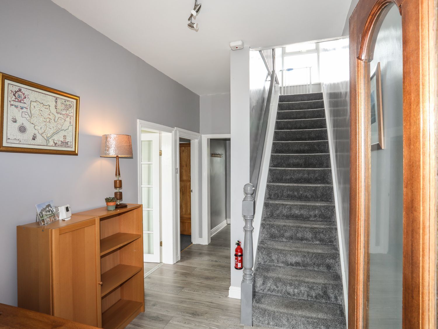 Cottage | Interior