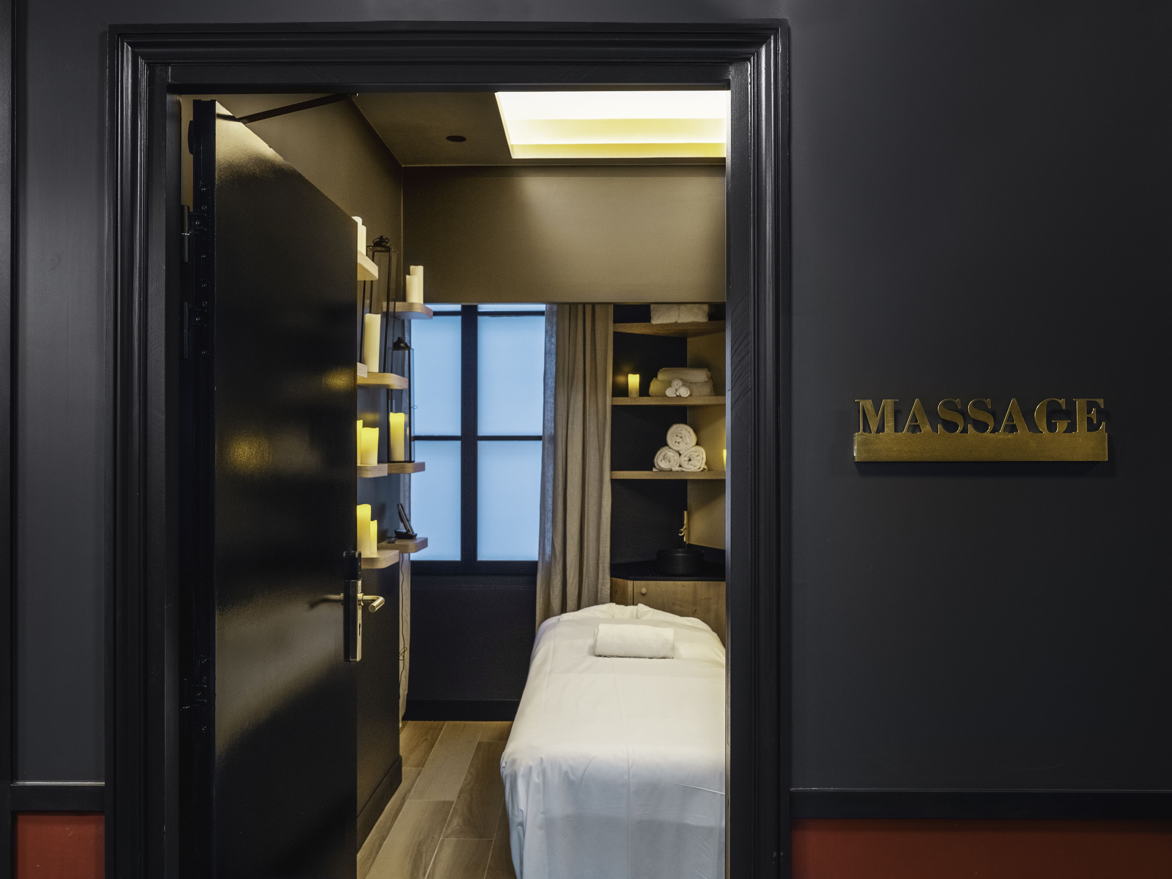 Vasca idromassaggio, massaggi