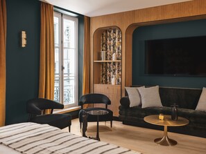 Camera Premium | Minibar, una cassaforte in camera, Wi-Fi gratuito, lenzuola
