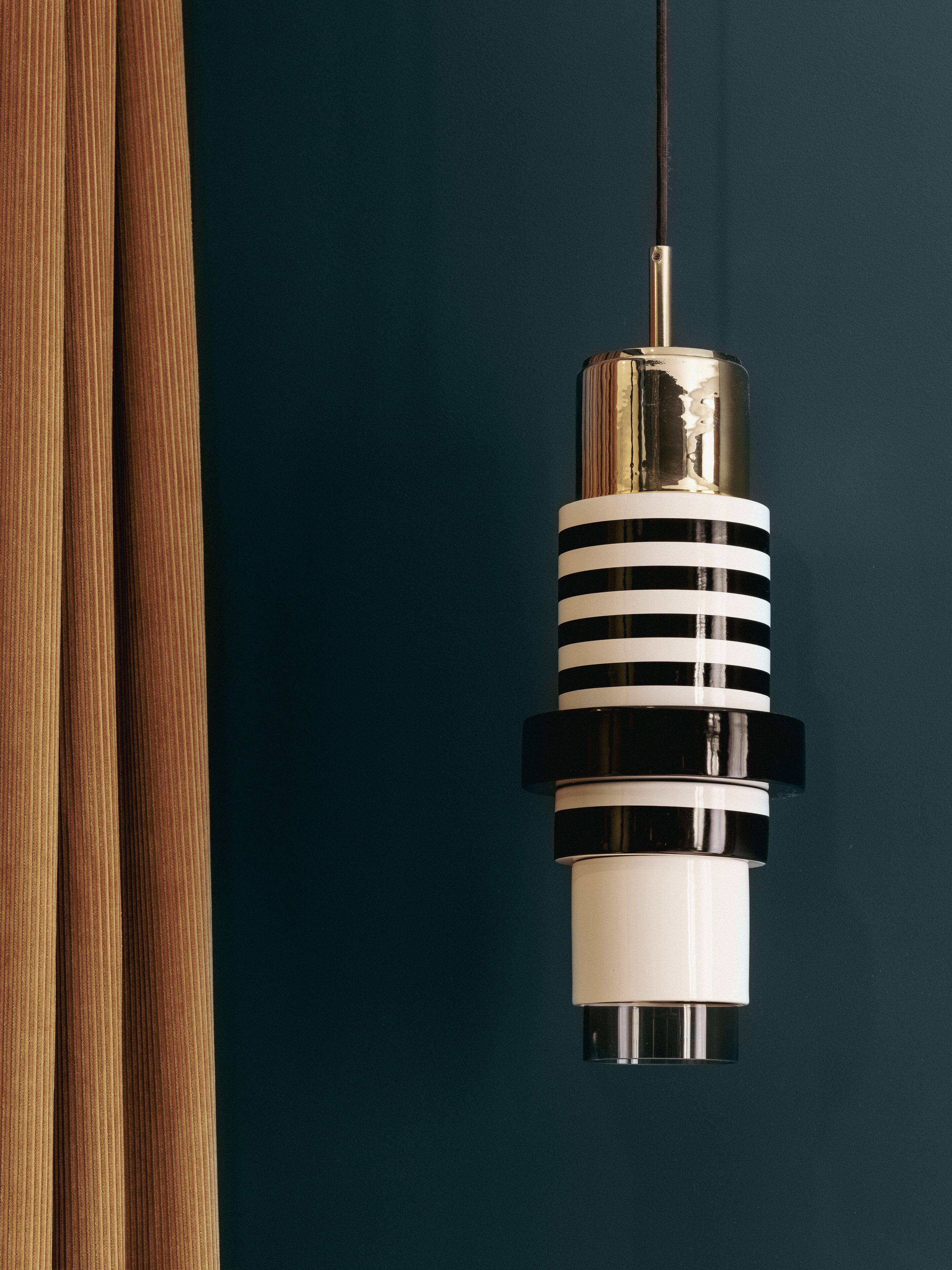 deluxe room (vue jardin ou ville) | 1 bedroom, minibar, in-room safe, free wifi