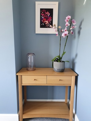 Interior - 'Stag' - Cozy & stylish railway cottage near the New Forest (Ringwood)
