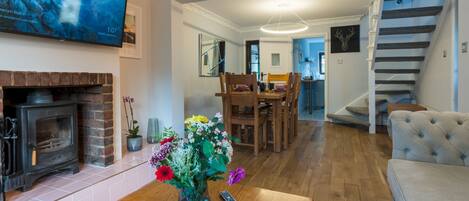 TV connectée, cheminée