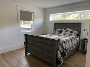 6 habitaciones, escritorio, wifi gratis y ropa de cama 
