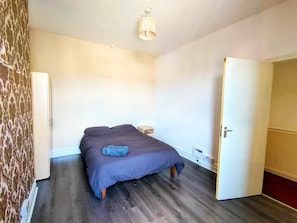 3 bedrooms