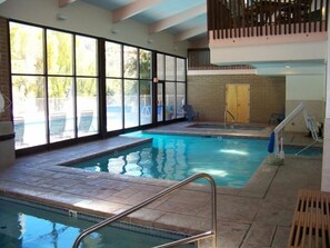Piscine couverte