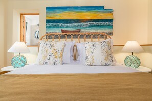 1 habitación, tabla de planchar con plancha y cuna de viaje 