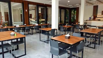 Tempat makan